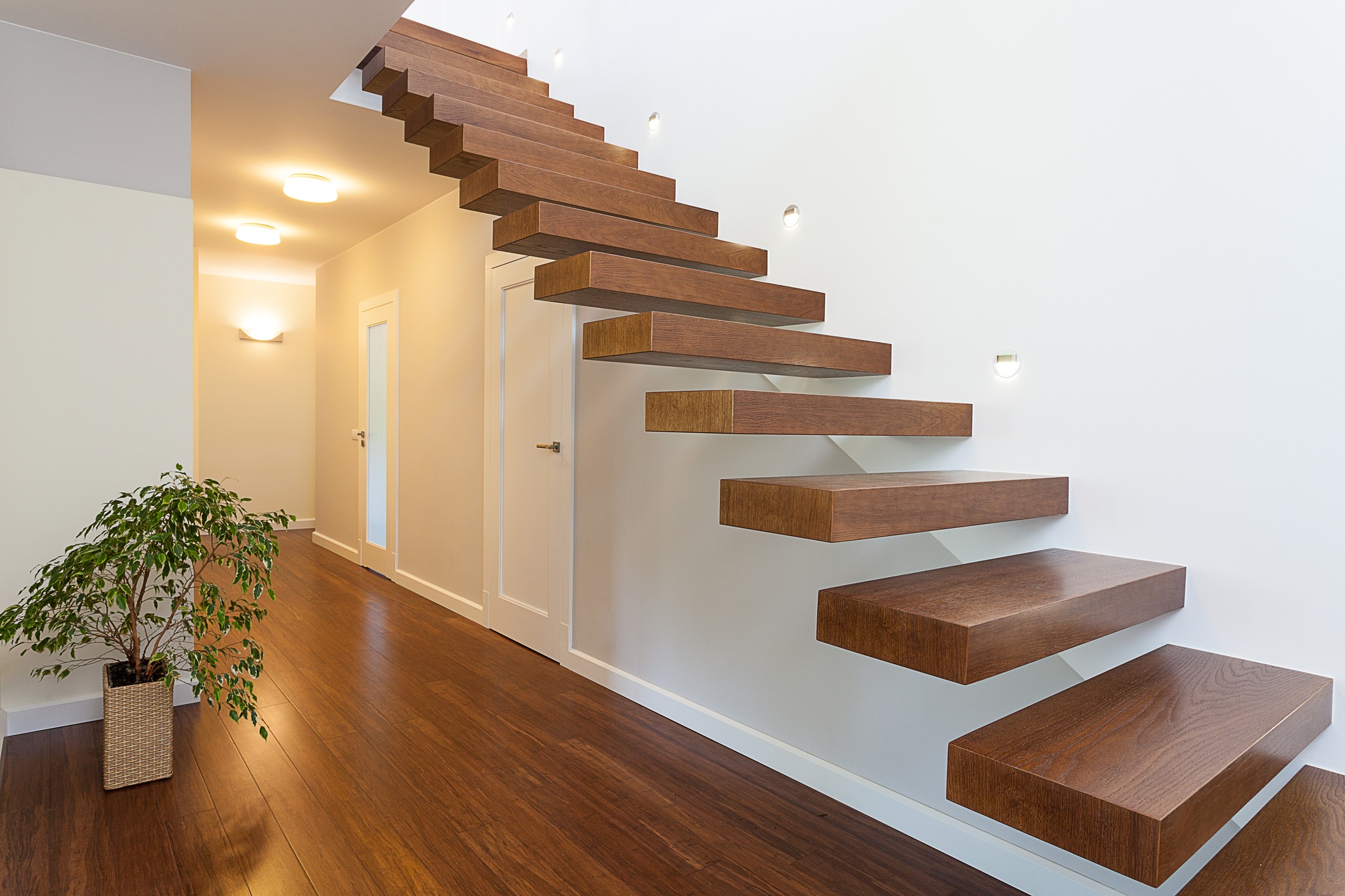 Elevate Your Home: A Complete Guide to Choosing the Perfect Staircase Design